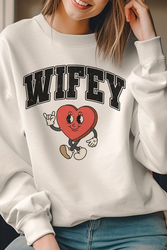 WIFEY HEART Graphic Sweatshirt