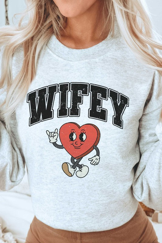 WIFEY HEART Graphic Sweatshirt